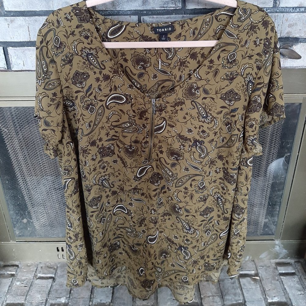 Torrid Olive Paisley Top
